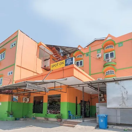 Hotel Oyo 1691 Wisma Benhil Toddopuli Makassar