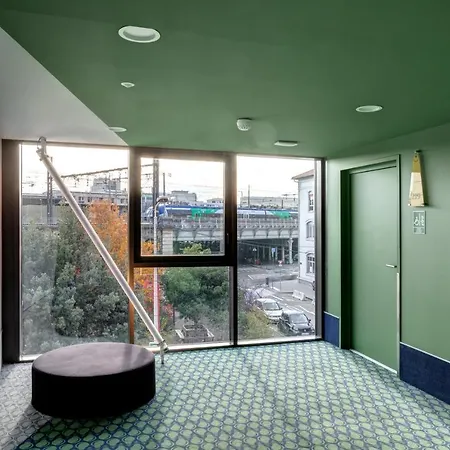 ホテル Meininger Centre Berthelot リヨン