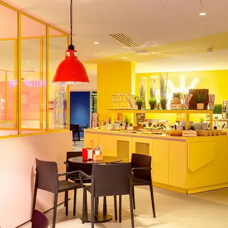 Meininger Centre Berthelot Hotel Lione