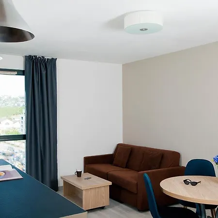 Residhome Gerland Aparthotel 3*