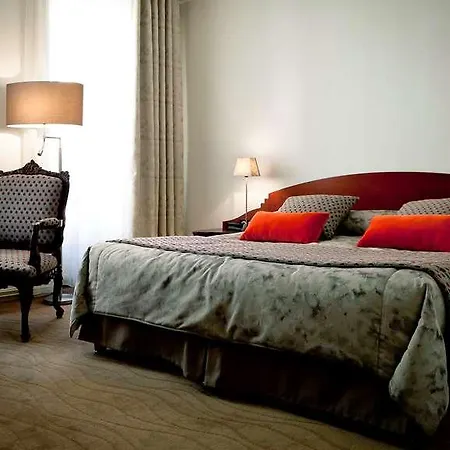 Hotel Grand Des Terreaux 4*