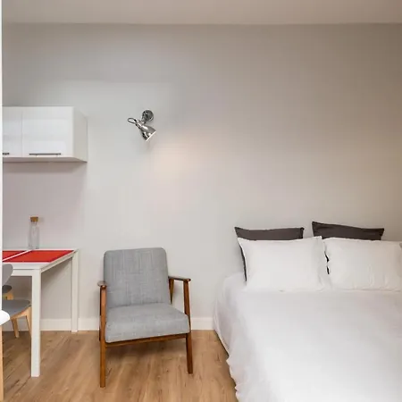 Apartment Dify Jaboulay - Jean Mace