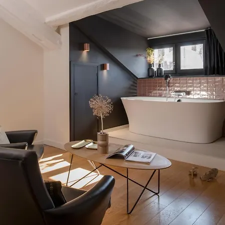 Mihotel Gailleton ホテル *