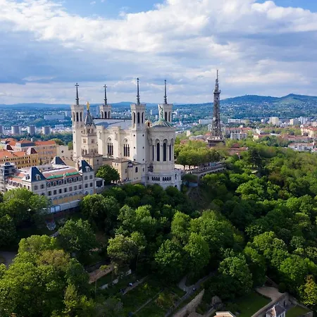 J'irais A Bed & Breakfast Lyon