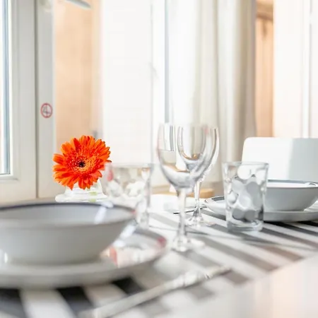 Le 9eme- Metro Valmy-homalyon Apartamento *