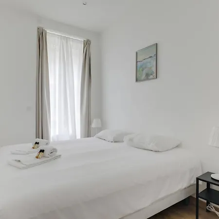 Guestready - 1-br, 5 Minutes From Train Station דירה *