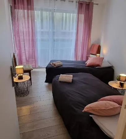 Appart T3 Avec Parking 6eme Brotteaux Lycee Du Parc Apartment *