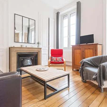 Guestready - Bright And Cosy Loft Near Part Dieu Metro Lägenhet Lyon