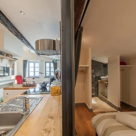 Apartment La Maison Debourg