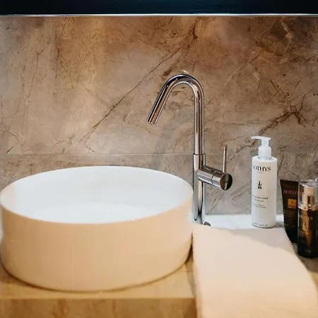 Keystone Boutique 4*
