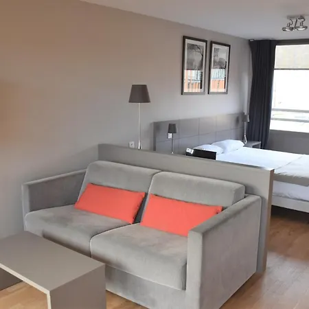 Aparthotel Adonis Dock Ouest Lyon