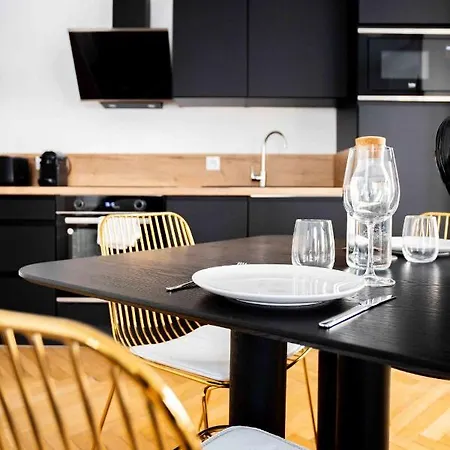 Dify Rue Pasteur - Quai Du Rhone Apartamento