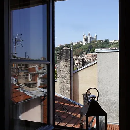 Les Toits De Lione