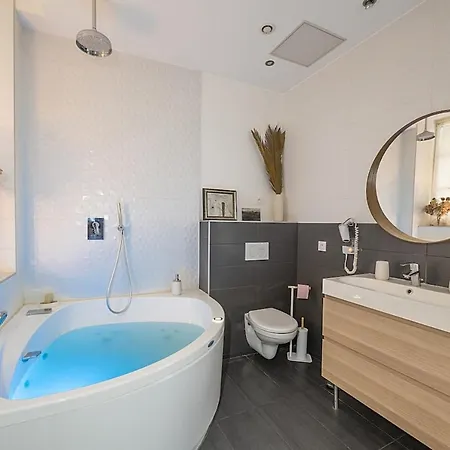Appartamento Cosy Bernard With Jacuzzi Relaxation & Style *