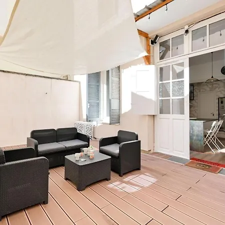 Apartamento The Valmy Retreat Peaceful & Private Terrace