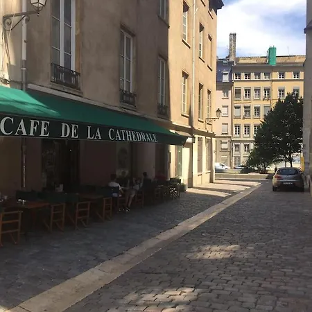 Daire « Le Vieux Lyon » 45 M2 Tt Equipe Clim