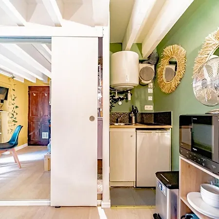 Appartement Warm And Well-appointed Foch Massena District