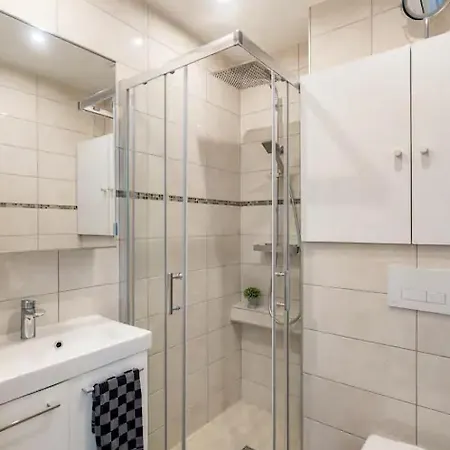 Cozy - Personne Seule Homestay Lyon