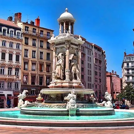 Hallmark - Furnished Apartment - Downtown Lyon Apartamento *