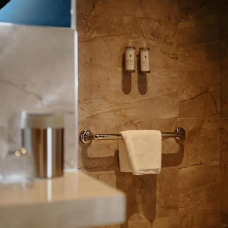 Keystone Boutique Hotel 4*