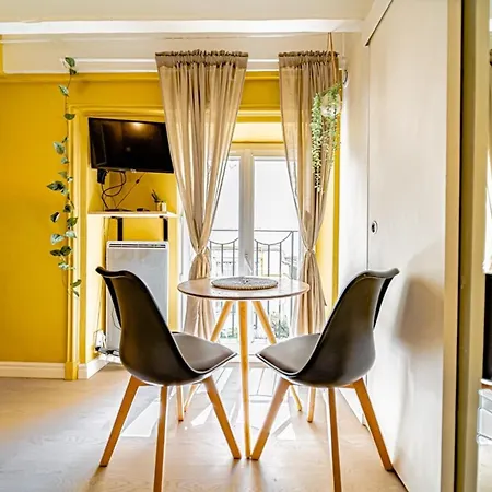 Appartement Warm And Well-appointed Foch Massena District