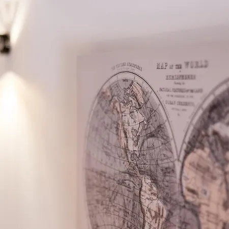 Duplex On The Slopes Of Croix-rousse Ail Apartment Lyon
