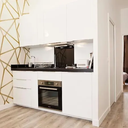 Appartement Calme Et Neuf Au Coeur De *