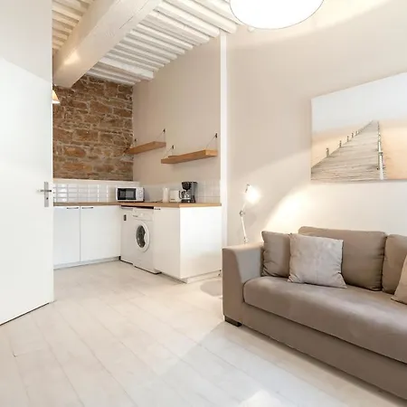 Guestready - Proche Du Metro Apartment *