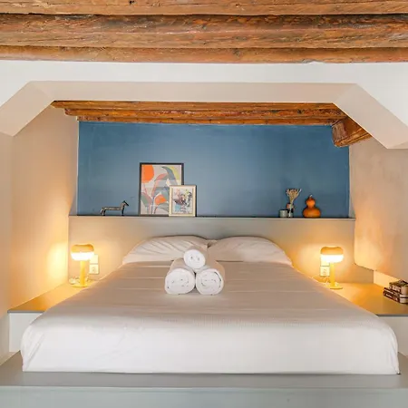 Cosy Et Atypique De Et Quais Du Rhone Appartement