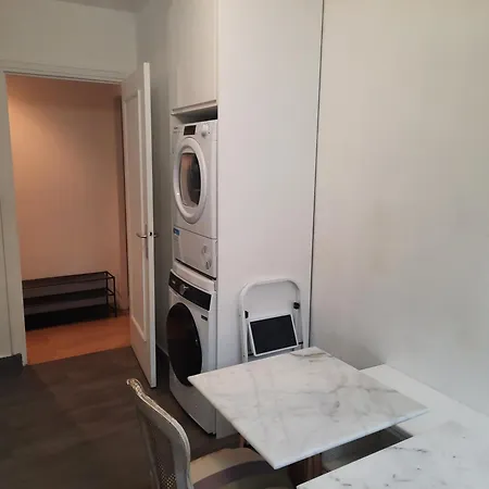 Homestay Guillaume Cityscape *