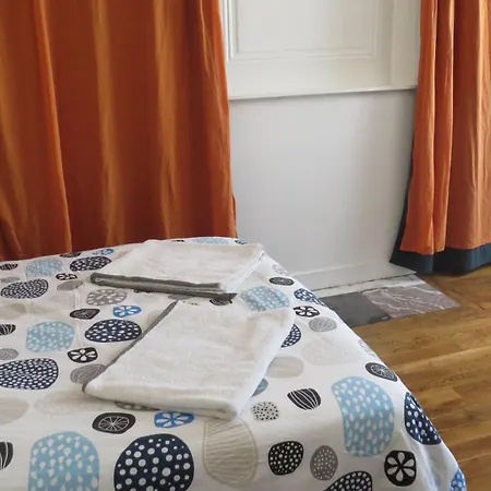Bel De 70m2 Avec 2 Salles De Bains * Lyon