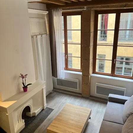 T2 Avec Mezzanine Lione