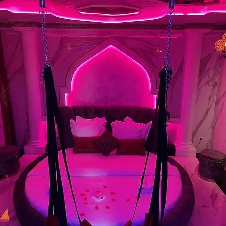 Love hotel Sheherazade Lyon