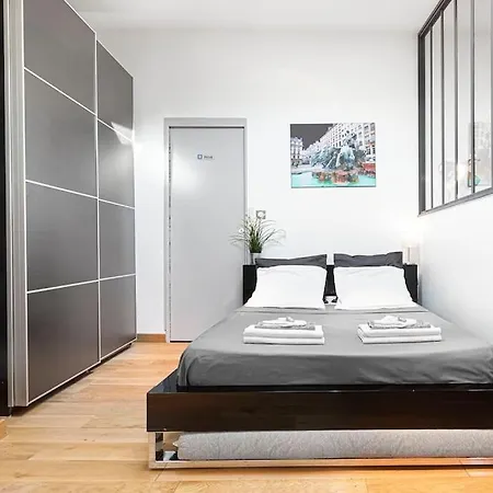 Loft De Charme Proche Hotel-de-ville - 1er *