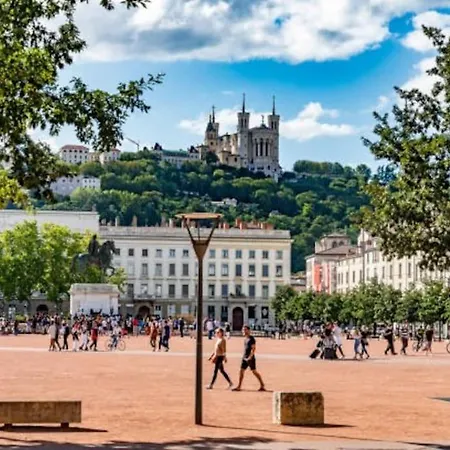 Appartement - Berges Du Rhone Lyon