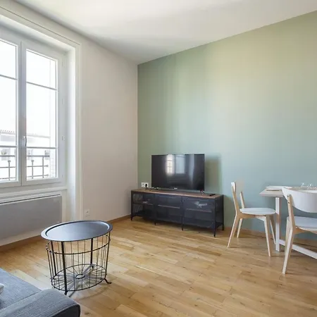 Appartement Le Montplaisir - équipé - Proche Métro Lyon
