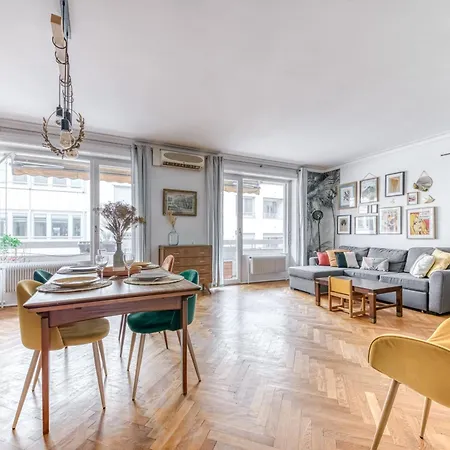 Isola Climatise Et Parking Prive - Welkeys Apartment *