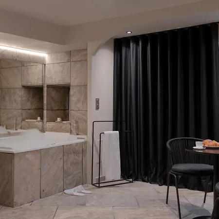 Mihotel Le Gourguillon