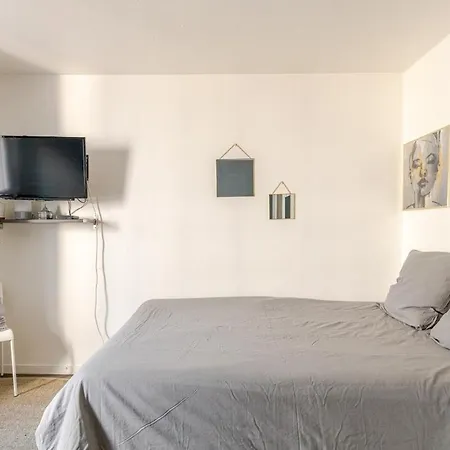 Lumiere In Appartement *