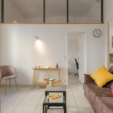 Charmand Et Cosy Avec Emplacement Ideal *