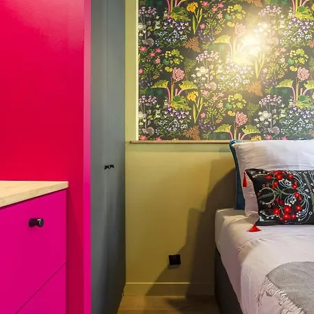 Garet - Furnished Apartment - Downtown Lyon Apartment *