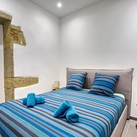 Superbe, Renove, Hyper Centre Apartment *
