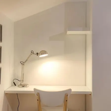 Loft Avec Mezzanine Au Coeur Du 3eme, Apartamento *