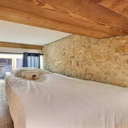 Apartment Le Blandan Spacious And Cozy - 1st