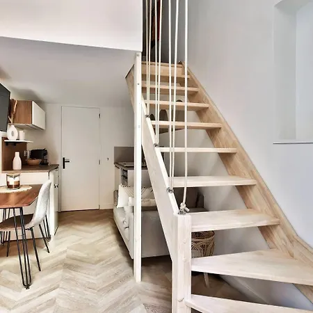 Le Nid Suspendu Apartment Lyon