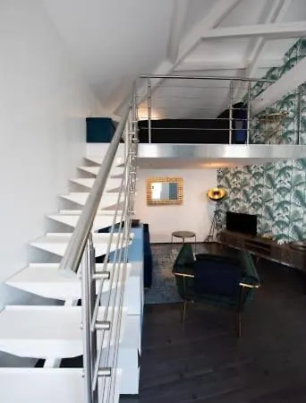 Maison Triplex Jj - Ecrin Verdoyant Au Coeur De Appartement