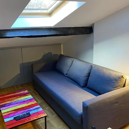Lovely In The 9th Arrondissement Near The Quays Apartamento
