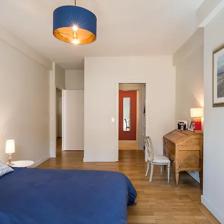 - Renovated Floor Lyon