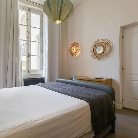 Pearl - Furnished - Downtown * ליון