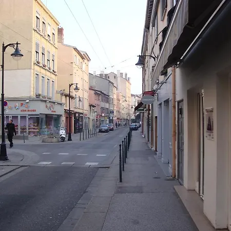 アパートホテル Le Patio Des Traboules リヨン